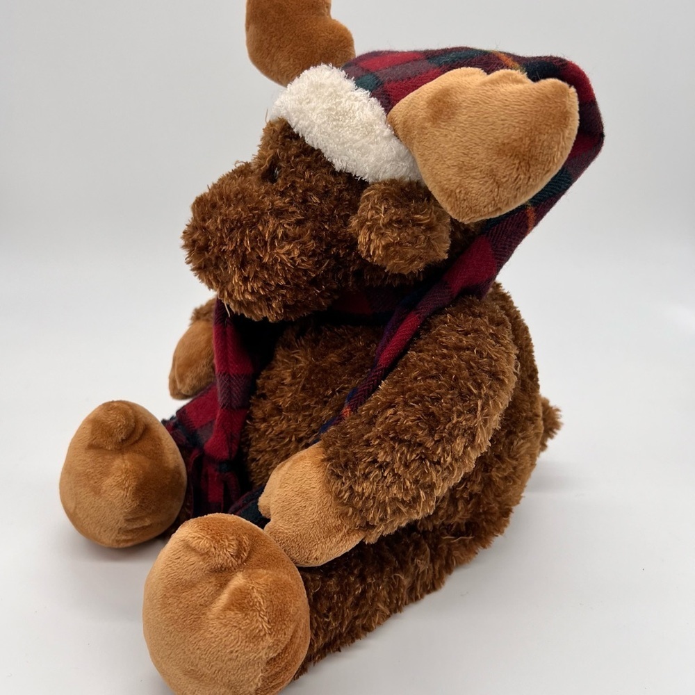 Gund Mooky Moose Winter Hat Scarf Collectible Plushie Stuffed Animal Christmas - Picture 5 of 7